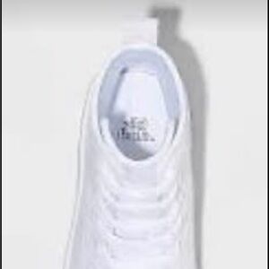 Women Adrienne sneakers